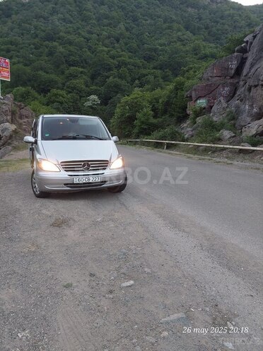 Mercedes Viano 2005, 400,000 km - 2.2 л - Tovuz