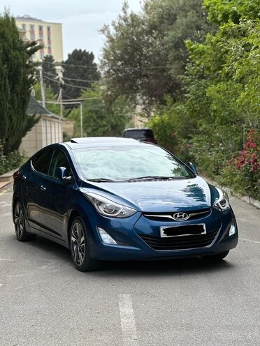 Hyundai Elantra 2015, 124,000 km - 1.8 l - Bakı