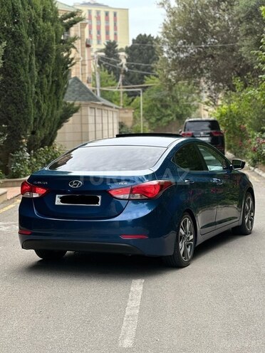 Hyundai Elantra 2015, 124,000 km - 1.8 l - Bakı