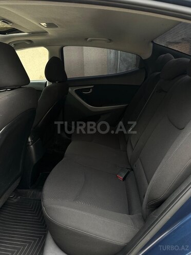 Hyundai Elantra 2015, 124,000 km - 1.8 l - Bakı