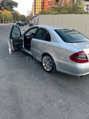 Mercedes E 320 2007, 294,500 km - 3.0 l - Bakı