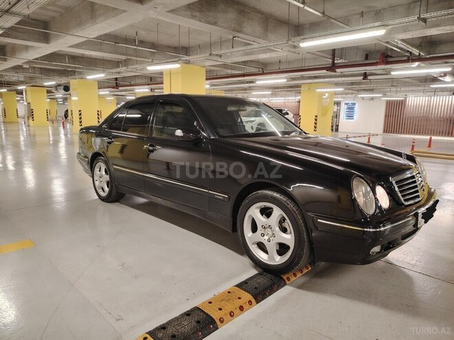 Mercedes E 320 2001, 301,000 km - 3.2 l - Gəncə