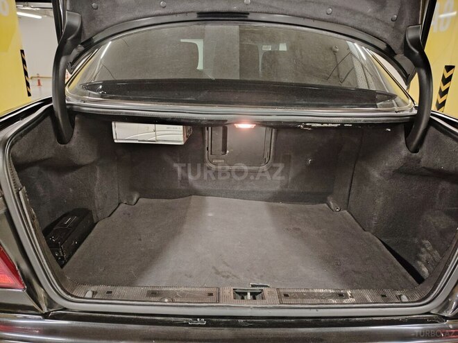 Mercedes E 320 2001, 301,000 km - 3.2 l - Gəncə