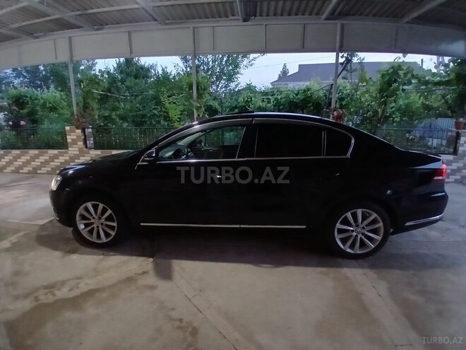 Volkswagen Passat 2012, 261,596 km - 1.8 l - Hacıqabul