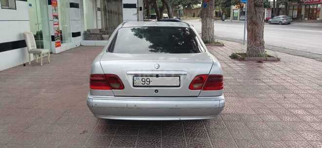 Mercedes E 220 d 1997, 234,123 km - 2.2 l - Bakı