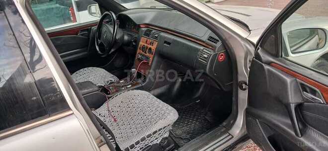 Mercedes E 220 d 1997, 234,123 km - 2.2 l - Bakı