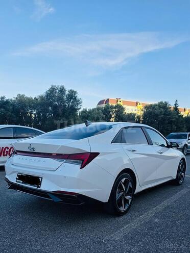 Hyundai Elantra 2023, 46,500 km - 1.6 l - Bakı