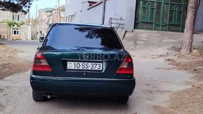 Mercedes C 220 d 1996, 396,852 km - 2.2 l - Bakı