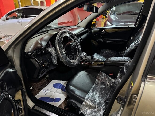 Mercedes C 250 2006, 240,000 km - 2.5 л - Sumqayıt