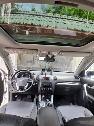 Kia Sorento 2010, 326,000 km - 2.0 l - Bakı