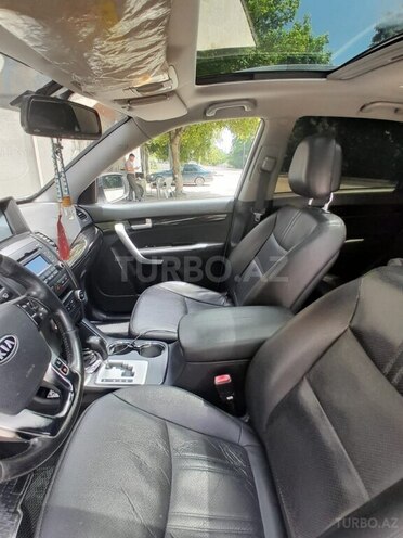 Kia Sorento 2010, 326,000 km - 2.0 l - Bakı