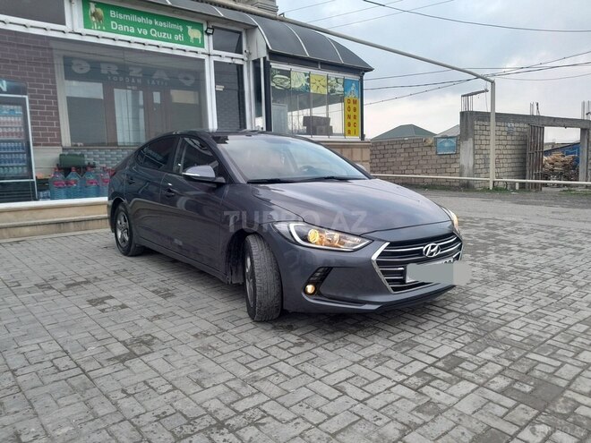Hyundai Avante 2016, 105,355 km - 1.6 л - Mingəçevir