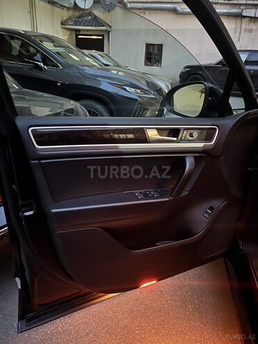 Volkswagen Touareg 2012, 155,000 km - 3.6 l - Bakı