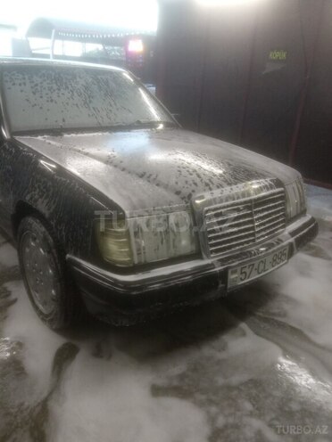 Mercedes E 230 1990, 100,000 km - 2.3 l - Gəncə