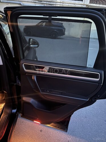 Volkswagen Touareg 2012, 155,000 km - 3.6 l - Bakı