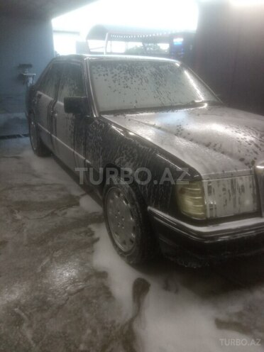 Mercedes E 230 1990, 100,000 km - 2.3 l - Gəncə