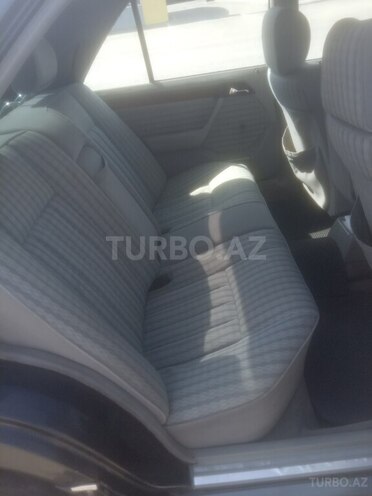 Mercedes E 230 1990, 100,000 km - 2.3 l - Gəncə