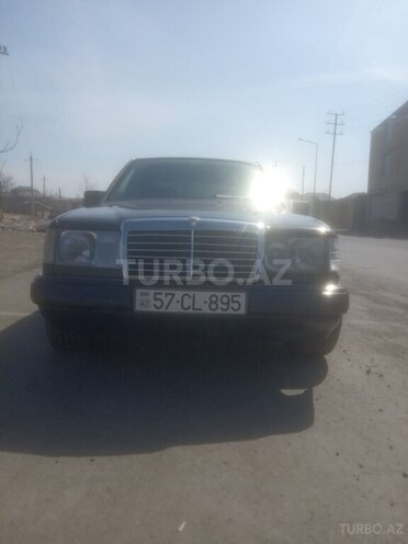 Mercedes E 230 1990, 100,000 km - 2.3 l - Gəncə