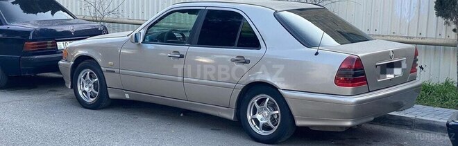 Mercedes C 180 1995, 300,000 km - 1.8 л - Bakı