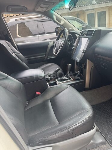 Toyota Land Cruiser Prado 2010, 183,000 km - 2.7 l - Bakı