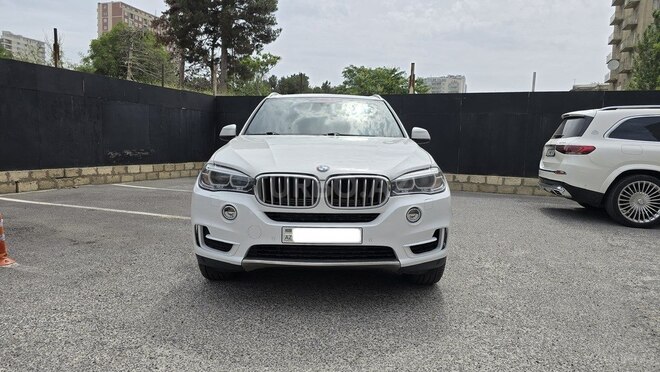 BMW X5 2017, 176,000 km - 2.0 l - Bakı