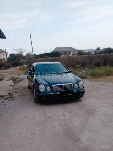 Mercedes E 270 2000, 393,000 km - 2.7 l - Neftçala