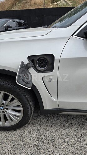 BMW X5 2017, 176,000 km - 2.0 l - Bakı