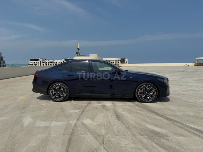 BMW i5 2023, 8,000 km - 0.0 l - Bakı