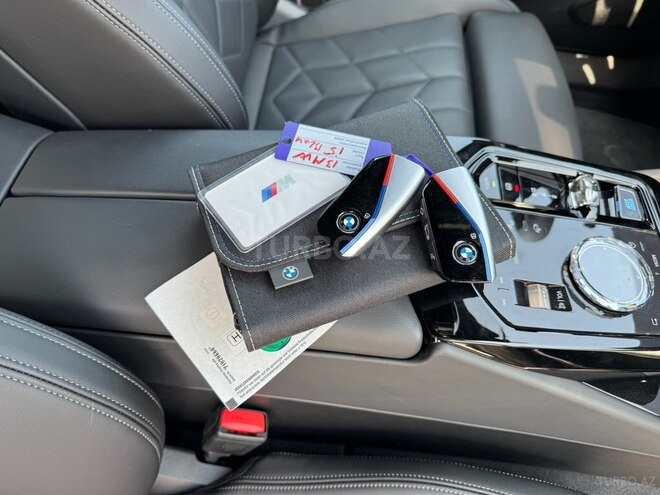 BMW i5 2023, 8,000 km - 0.0 l - Bakı