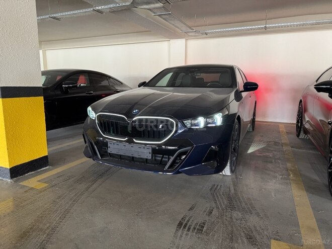 BMW i5 2023, 8,000 km - 0.0 l - Bakı