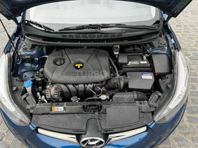 Hyundai Elantra 2015, 259,000 km - 1.8 л - Bakı