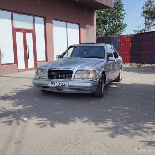 Mercedes E 200 1993, 220,000 km - 2.0 л - Bakı