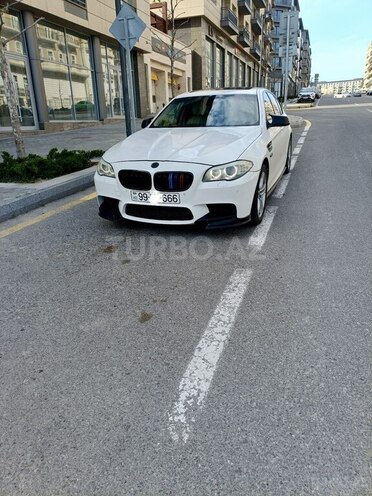 BMW 528 2011, 220,000 km - 3.0 л - Bakı