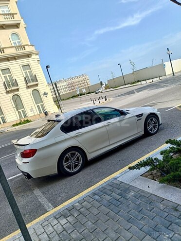 BMW 528 2011, 220,000 km - 3.0 л - Bakı