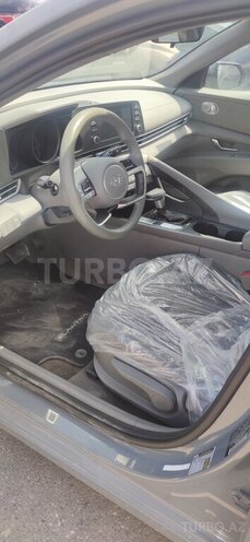 Hyundai Elantra 2021, 98,000 km - 1.6 l - Bakı