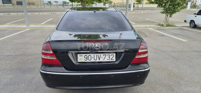 Mercedes E 270 2002, 283,000 km - 2.7 l - Bakı