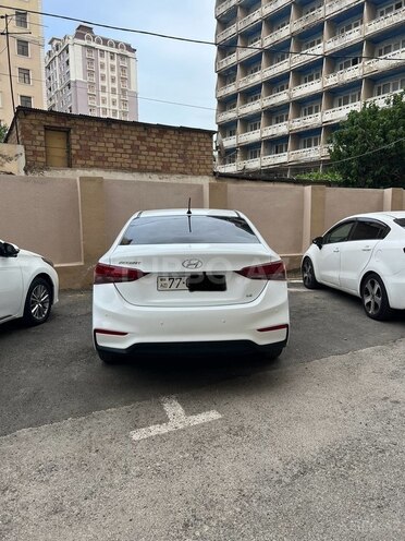 Hyundai Accent 2019, 135,000 km - 1.6 l - Bakı