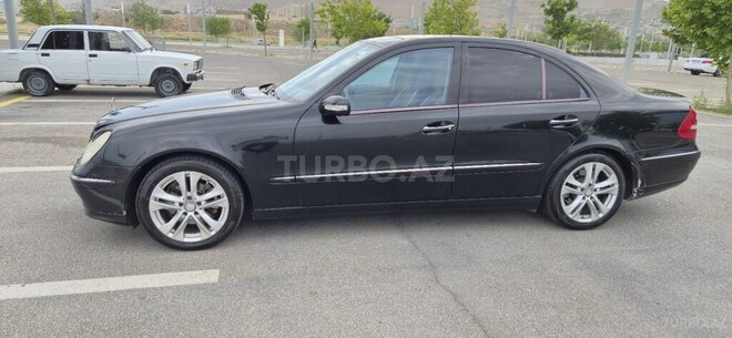 Mercedes E 270 2002, 283,000 km - 2.7 l - Bakı