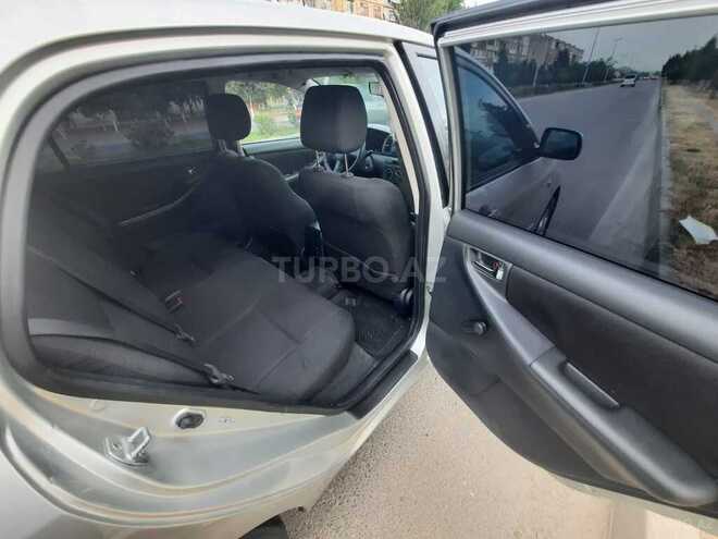 Toyota Corolla 2006, 255,000 km - 1.4 l - Sumqayıt