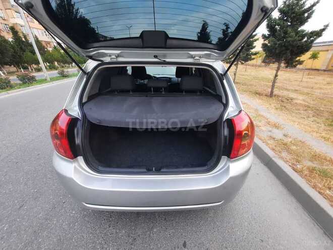 Toyota Corolla 2006, 255,000 km - 1.4 l - Sumqayıt