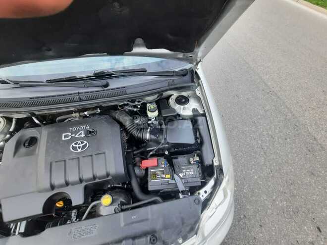 Toyota Corolla 2006, 255,000 km - 1.4 l - Sumqayıt