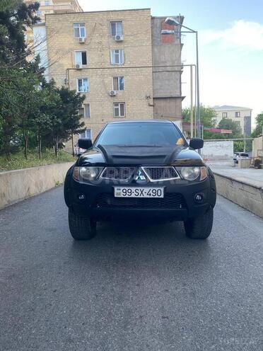 Mitsubishi L200 2014, 267,000 km - 2.5 l - Bakı