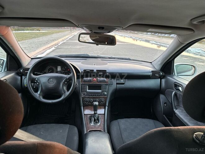 Mercedes C 220 d 2005, 362,000 km - 2.2 л - Bakı