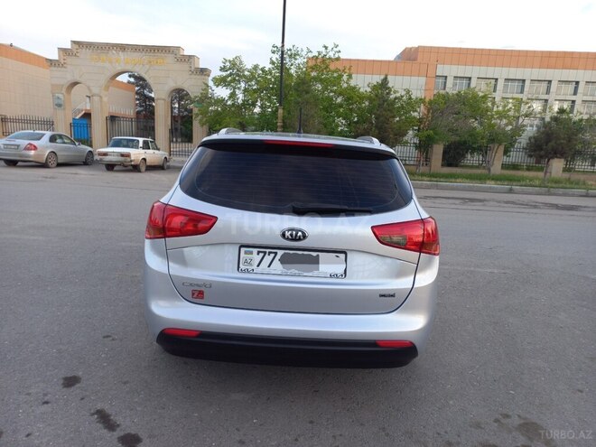 Kia Ceed 2015, 200,650 km - 1.6 l - Yevlax