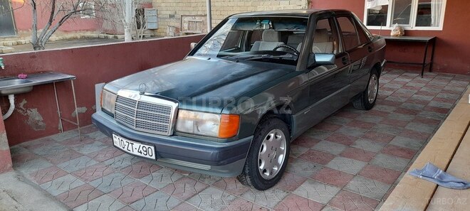 Mercedes 190 1992, 300,000 km - 2.5 л - Bakı