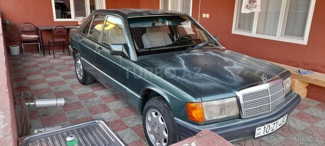 Mercedes 190 1992, 300,000 km - 2.5 л - Bakı
