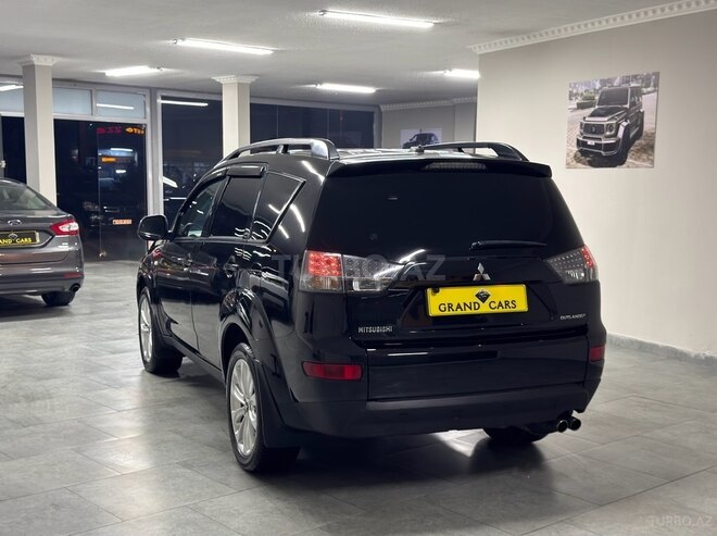 Mitsubishi Outlander 2008, 168,000 km - 3.0 l - Bakı