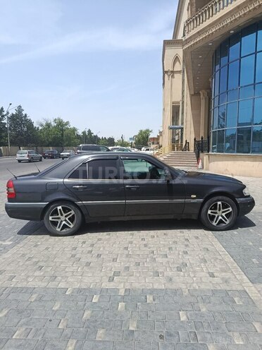 Mercedes C 200 1997, 556,000 km - 2.0 l - Bakı
