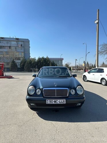 Mercedes E 240 1999, 300 km - 2.4 l - Gəncə
