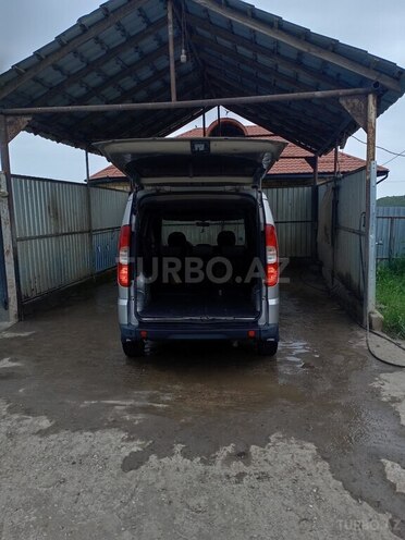 Fiat Doblo 2006, 144,000 km - 1.4 л - Qusar